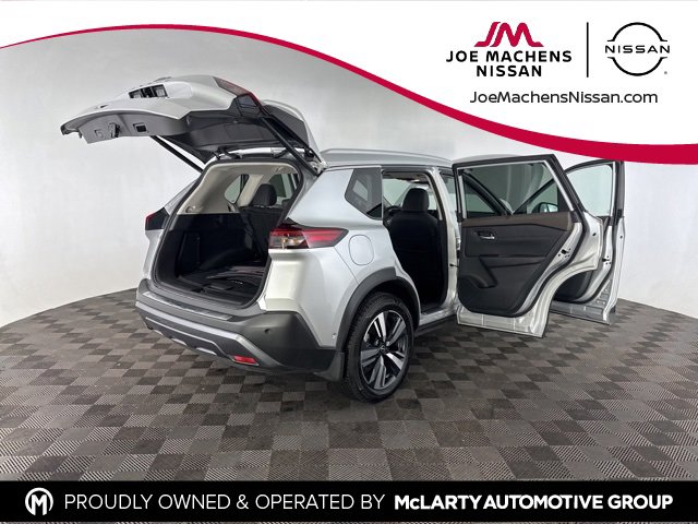 Used 2023 Nissan Rogue SL w/ SL Premium Package image 15