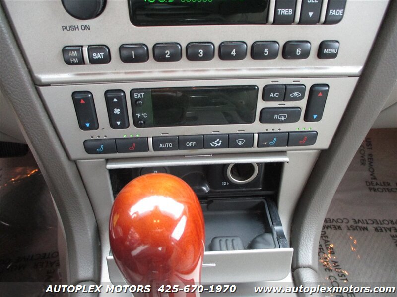 Used 2004 Lincoln LS RWD image 22