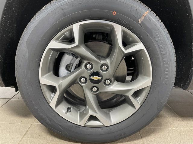 New 2026 Chevrolet Trax LT w/ Driver Confidence Package FWD image 7