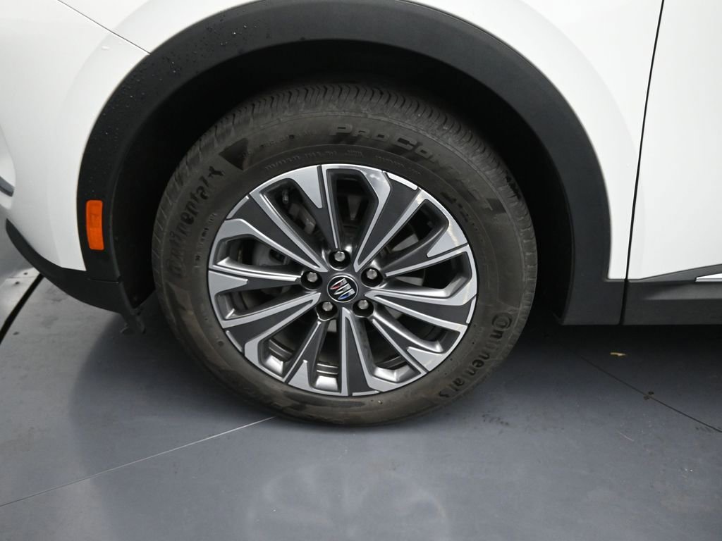Used 2024 Buick Envision Preferred image 14