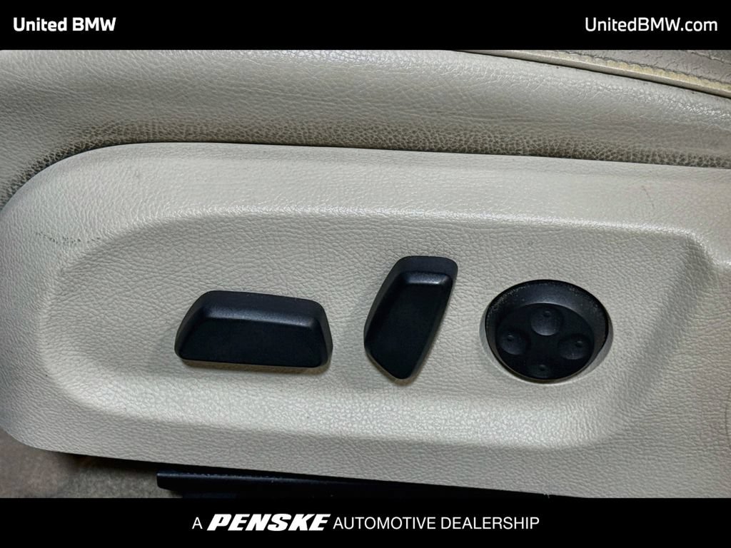 Used 2007 Volkswagen Eos 2.0T FWD image 4