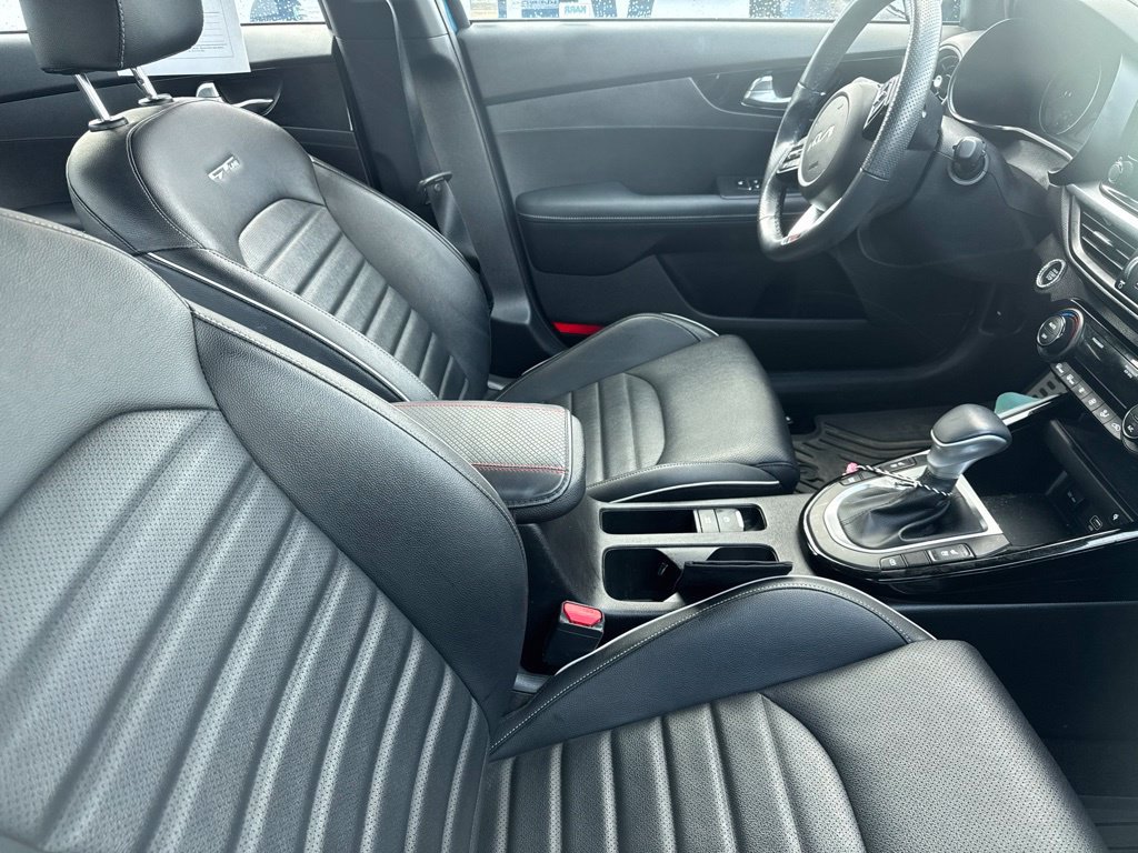 Certified 2023 Kia Forte GT-Line w/ GT-Line Premium Package FWD image 12