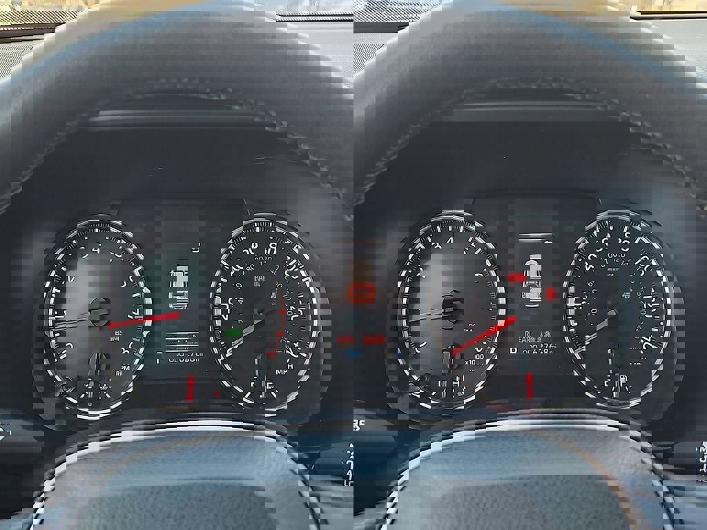 Used 2021 Toyota RAV4 XLE Premium image 28