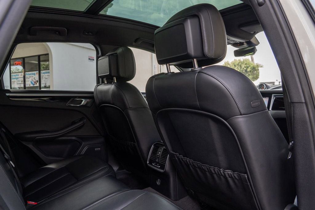Used 2019 Porsche Macan S AWD/4WD image 24