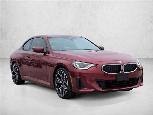 Used 2025 BMW 230i Coupe w/ Premium Package video 3