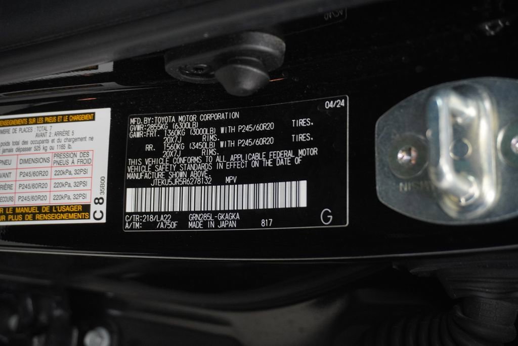 Used 2024 Toyota 4Runner Limited AWD/4WD image 55