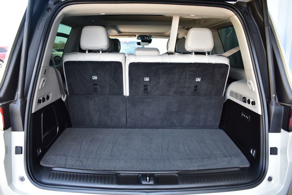 Used 2022 Jeep Wagoneer Series III w/ Premium Group I image 30