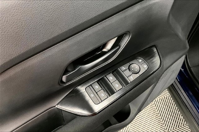 New 2027 Nissan Kicks S FWD image 31