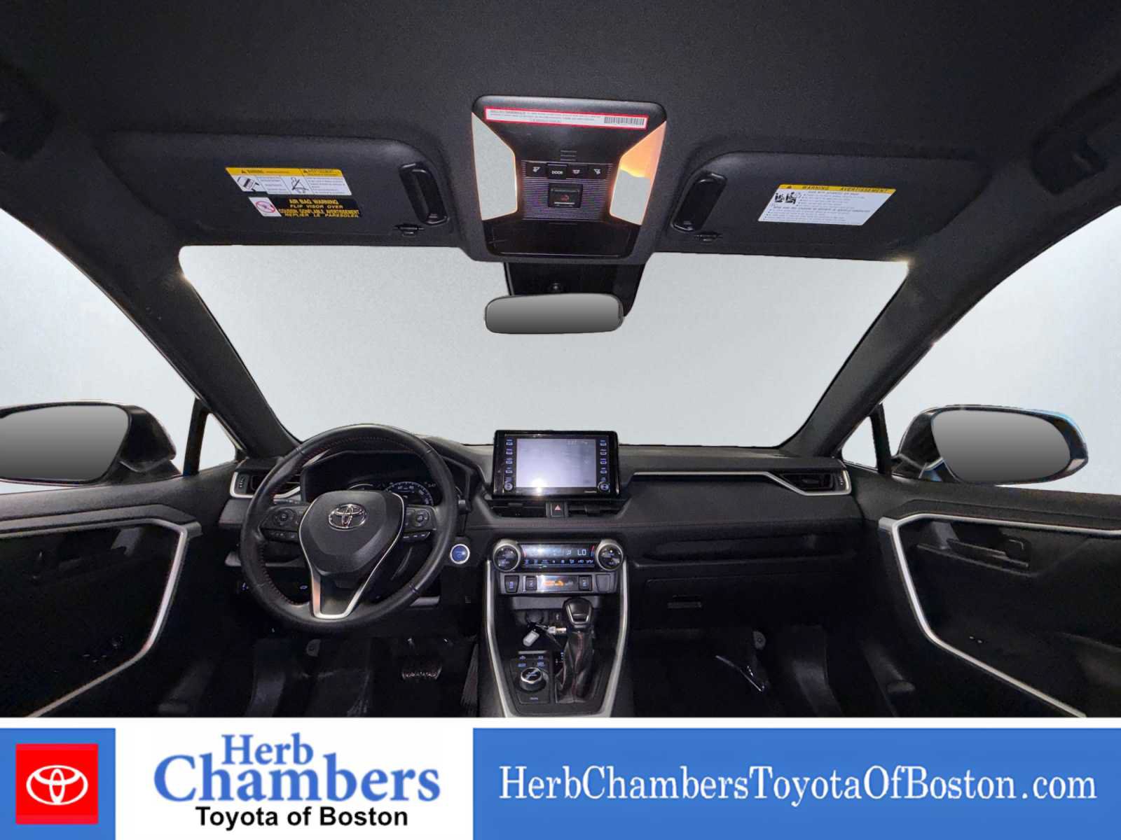 Used 2021 Toyota RAV4 SE w/ Carpet Mat Package (TMS) AWD/4WD image 6