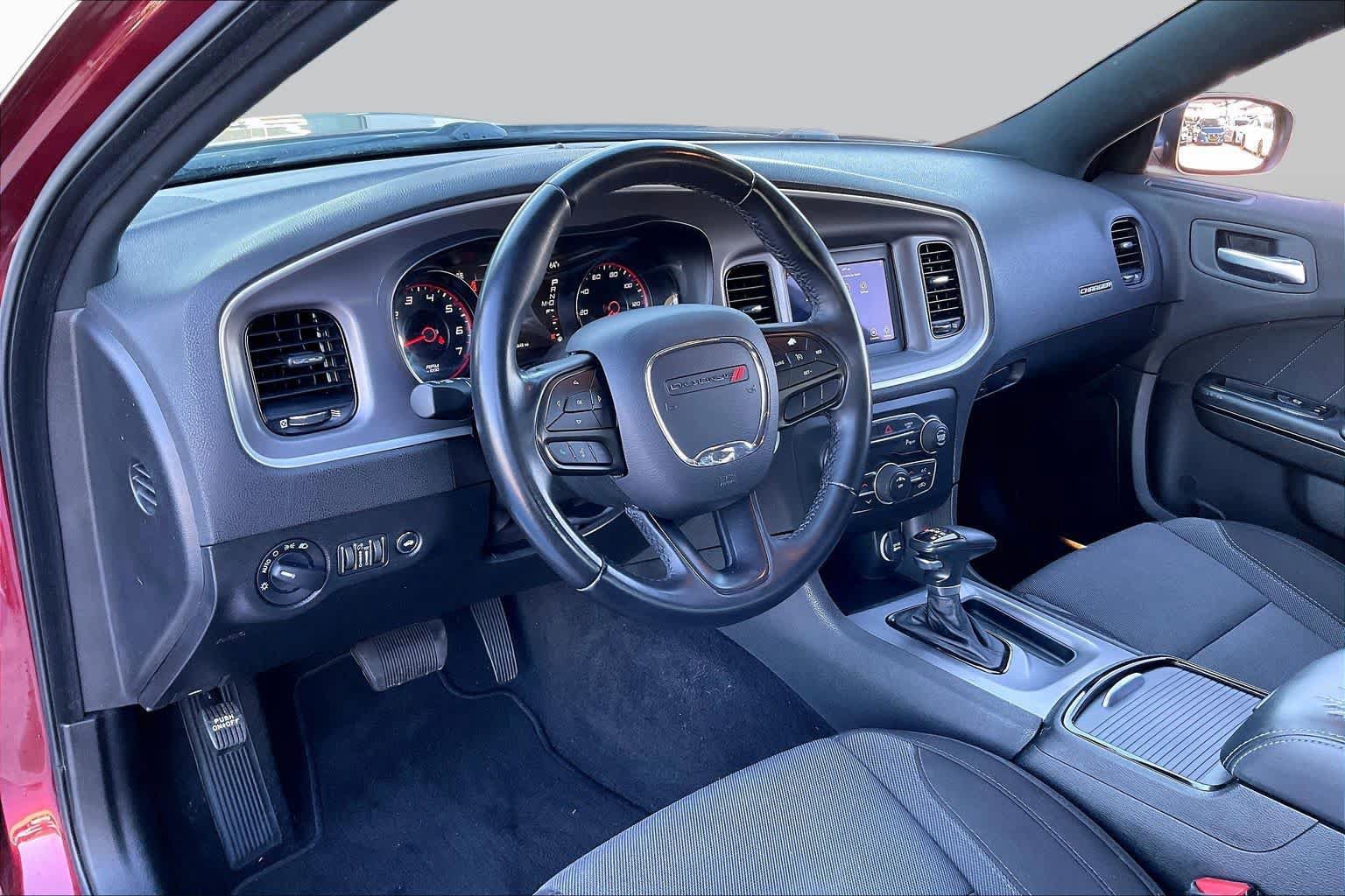 Used 2022 Dodge Charger SXT w/ Blacktop Package RWD image 17