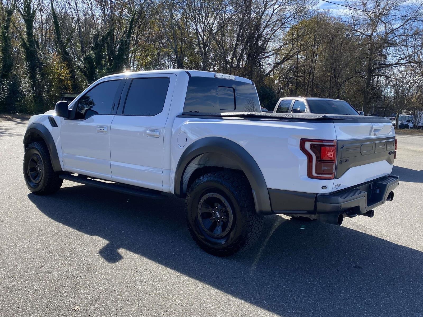 Used 2018 Ford F150 Raptor w/ Equipment Group 802A Luxury image 5
