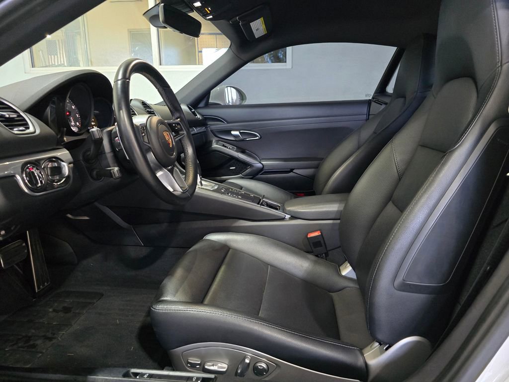 Used 2017 Porsche 718 Cayman S image 23