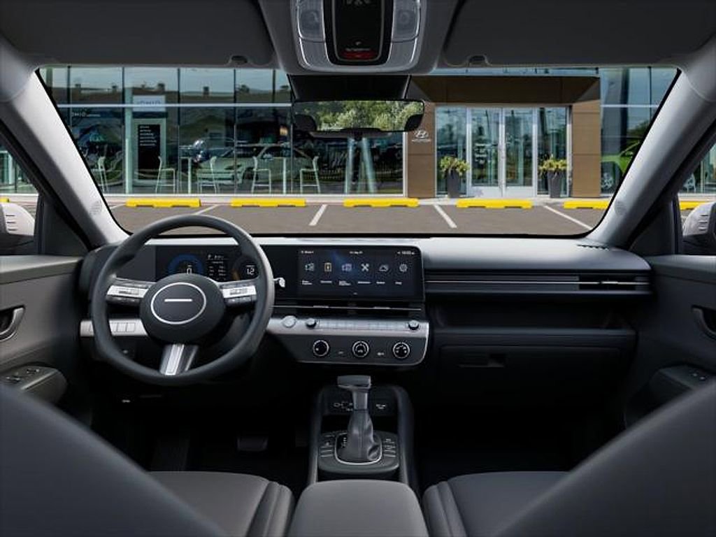 New 2026 Hyundai Kona SE image 11