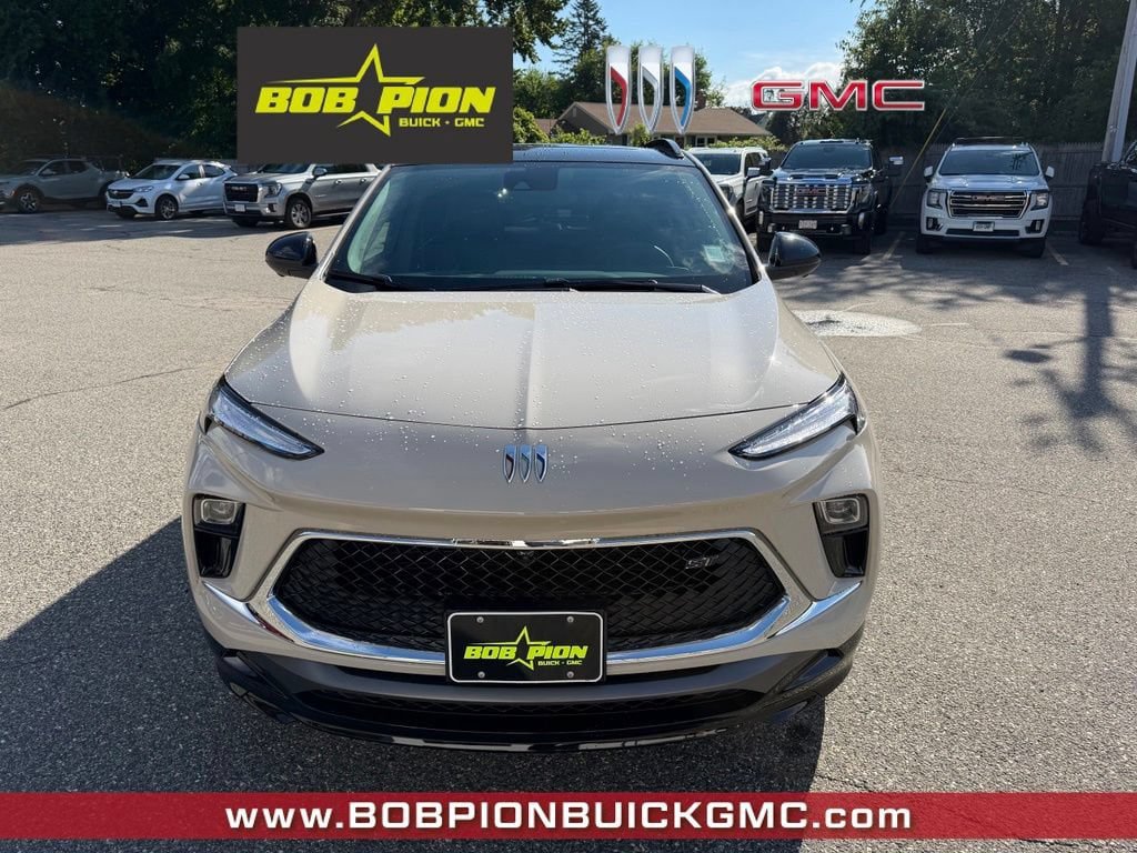 New 2026 Buick Encore GX Sport Touring w/ Studio Series AWD/4WD image 5
