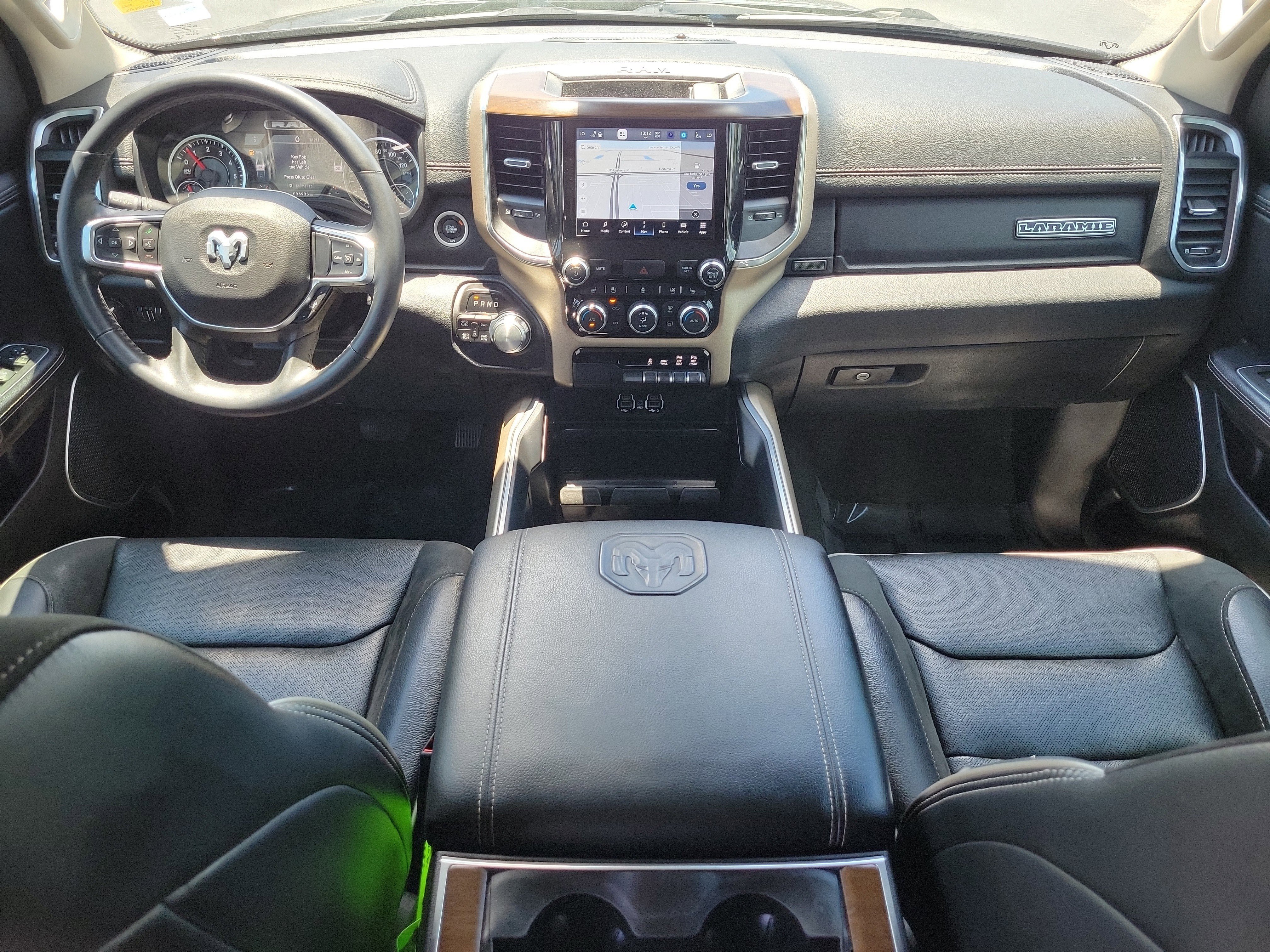 Used 2022 RAM 1500 Laramie AWD/4WD image 15