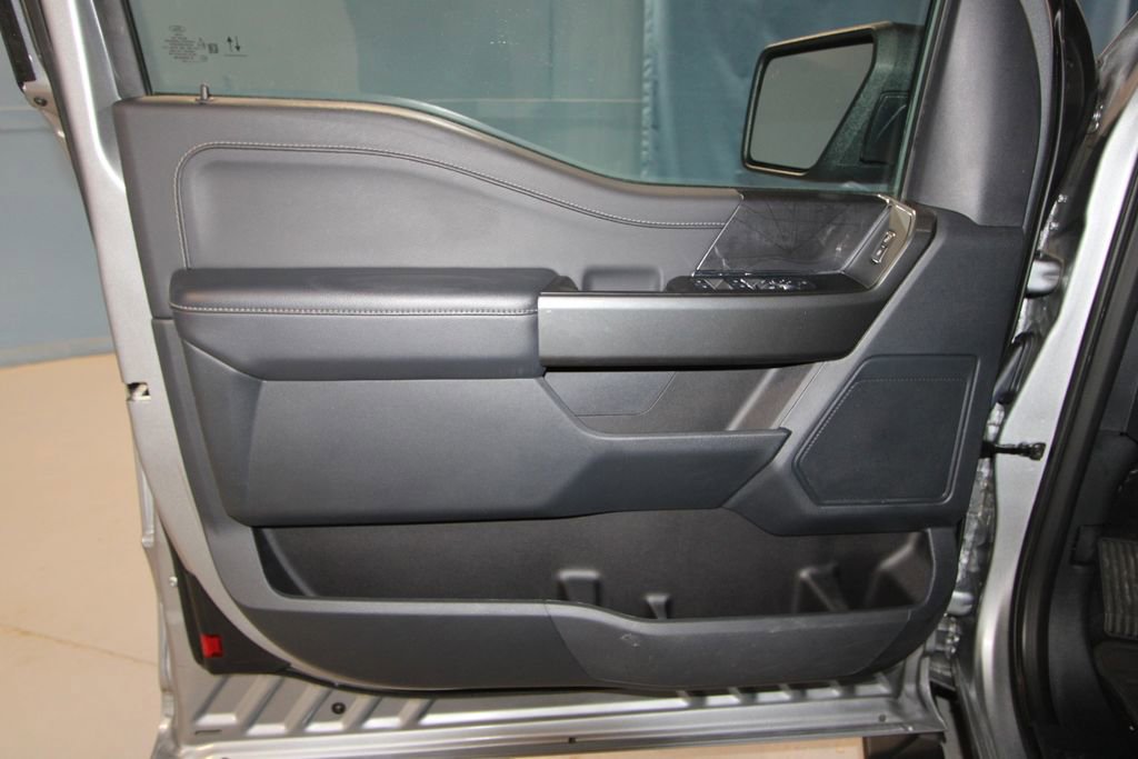 Used 2023 Ford F150 XLT w/ Equipment Group 302A High image 5