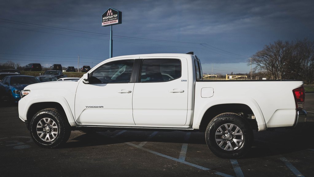 Used 2016 Toyota Tacoma SR5 image 18