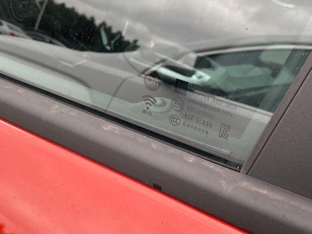 Certified 2024 Chevrolet Trax RS w/ Driver Confidence Package image 6