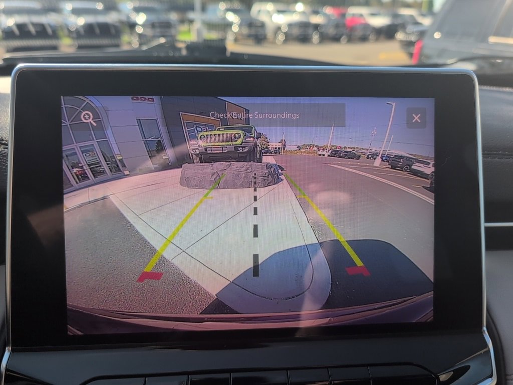 Used 2022 Jeep Compass Limited image 35