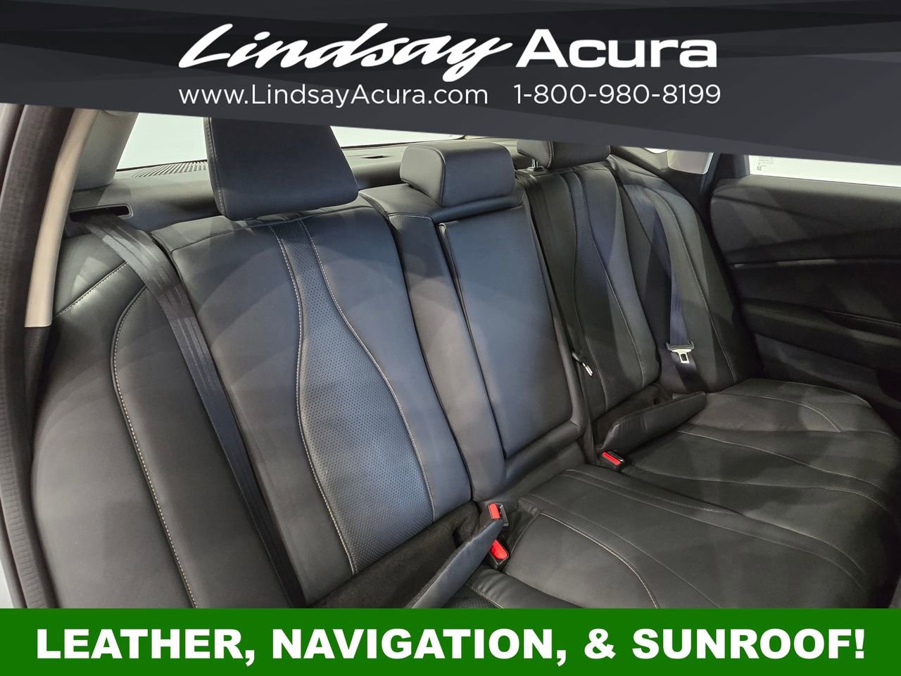 Used 2023 Acura TLX w/ Technology Package FWD image 4