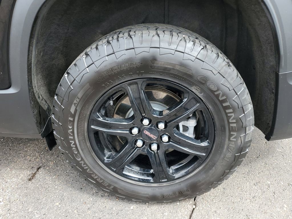 Used 2023 GMC Acadia AT4 w/ Technology Package AWD/4WD image 35