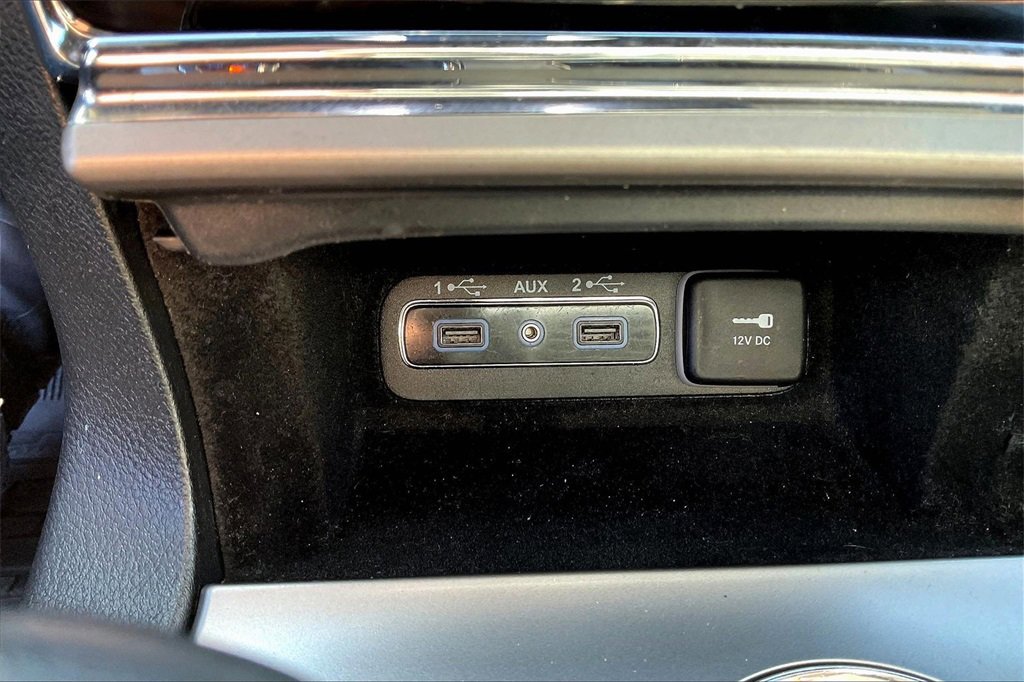 Used 2019 Jeep Grand Cherokee Limited image 26