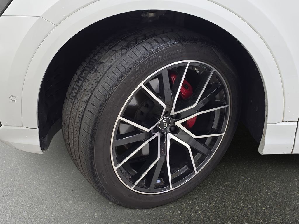 Used 2022 Audi Q8 Premium Plus w/ Premium Plus Package image 34