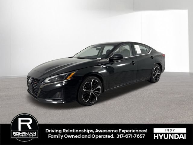 Used 2024 Nissan Altima 2.5 SR