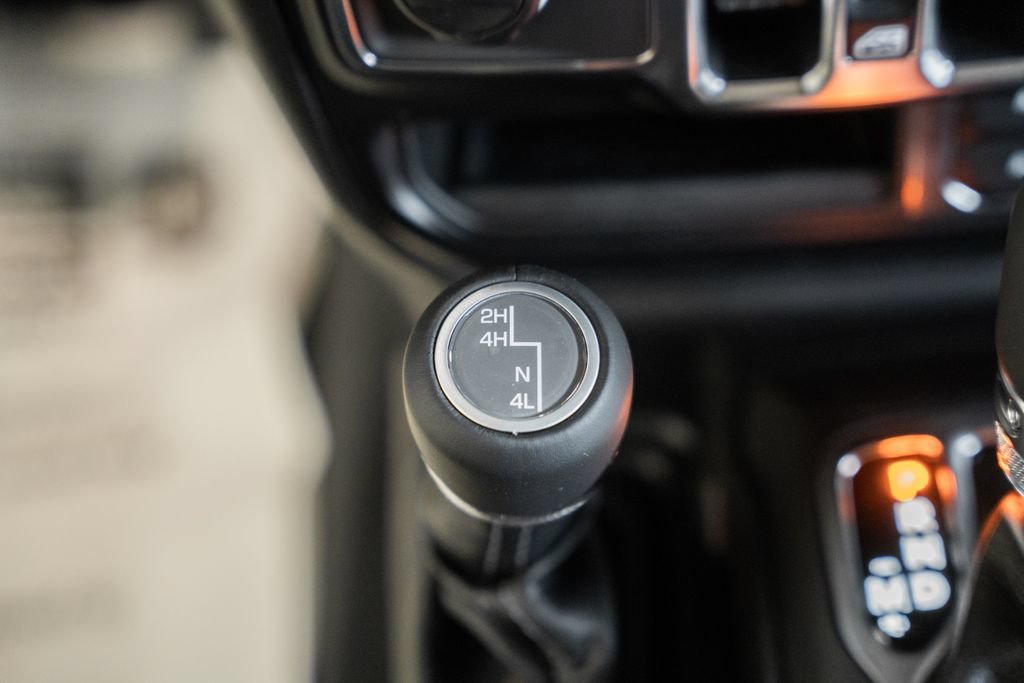 New 2026 Jeep Wrangler Unlimited Sahara AWD/4WD image 26
