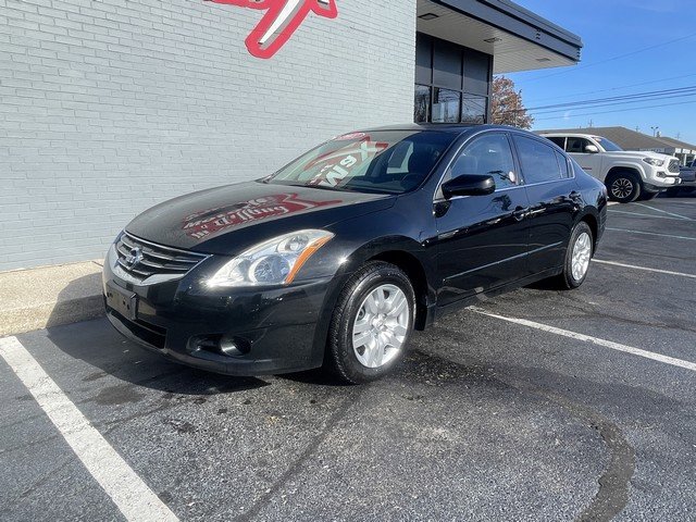 Used 2011 Nissan Altima 2.5 S image 2
