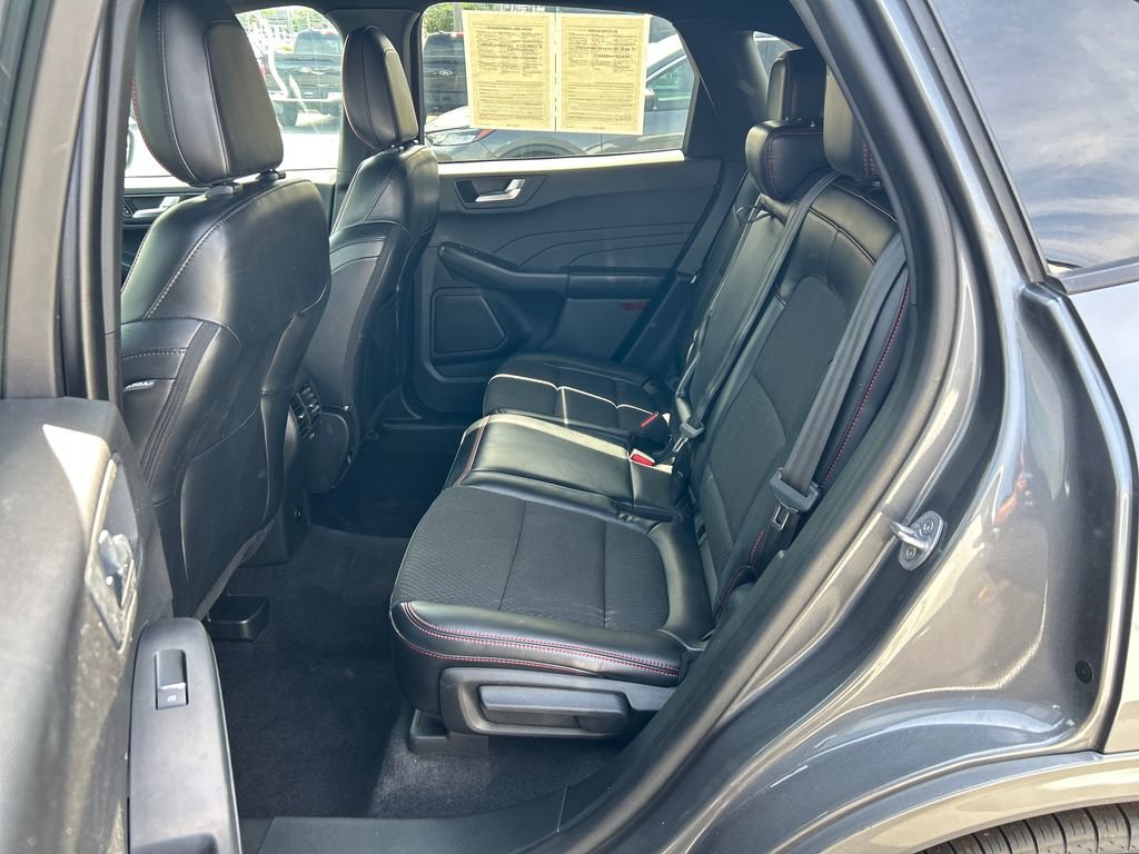 Used 2023 Ford Escape ST-Line w/ Tech Pack #1 FWD image 24