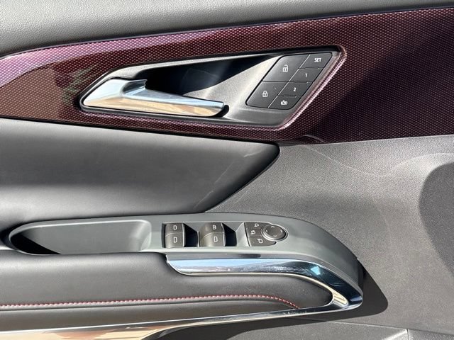 New 2027 Chevrolet Traverse RS AWD/4WD image 14