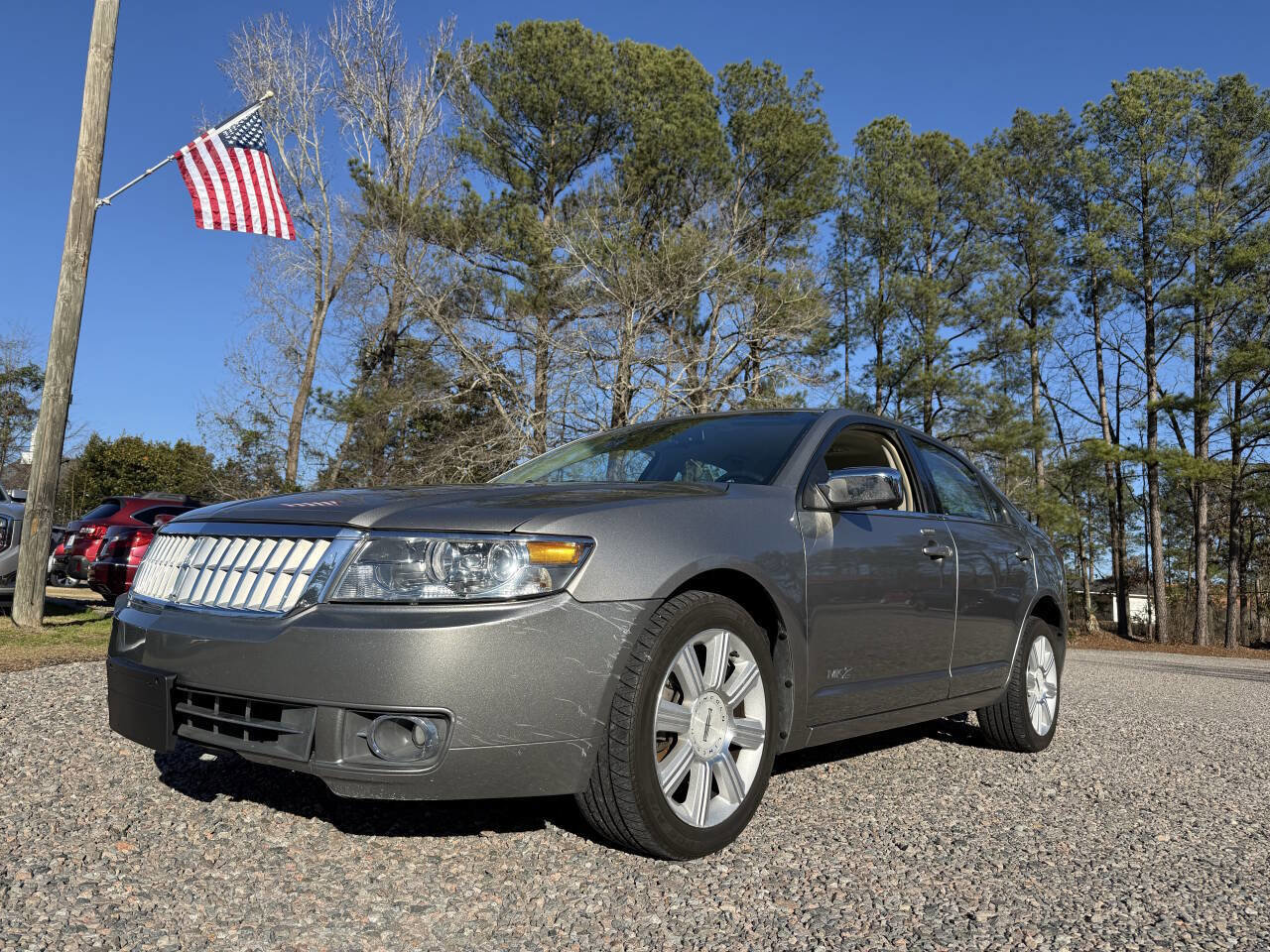 Used 2008 Lincoln MKZ image 2