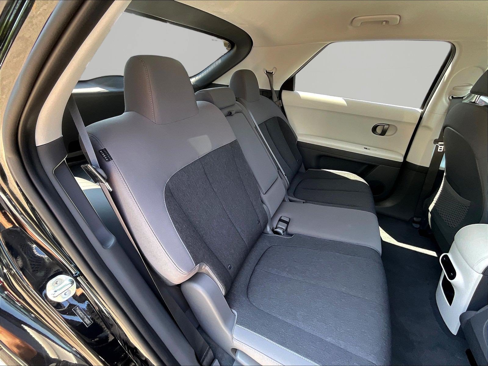 New 2026 Hyundai Ioniq 5 SE AWD/4WD image 19