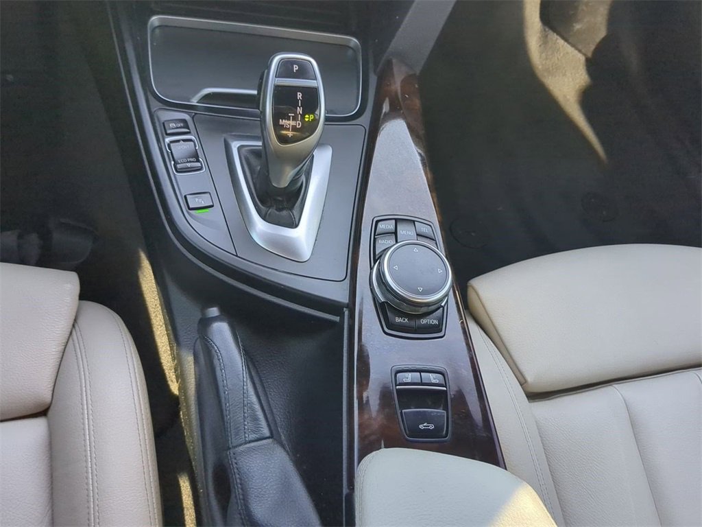 Used 2016 BMW 428i xDrive Convertible image 18