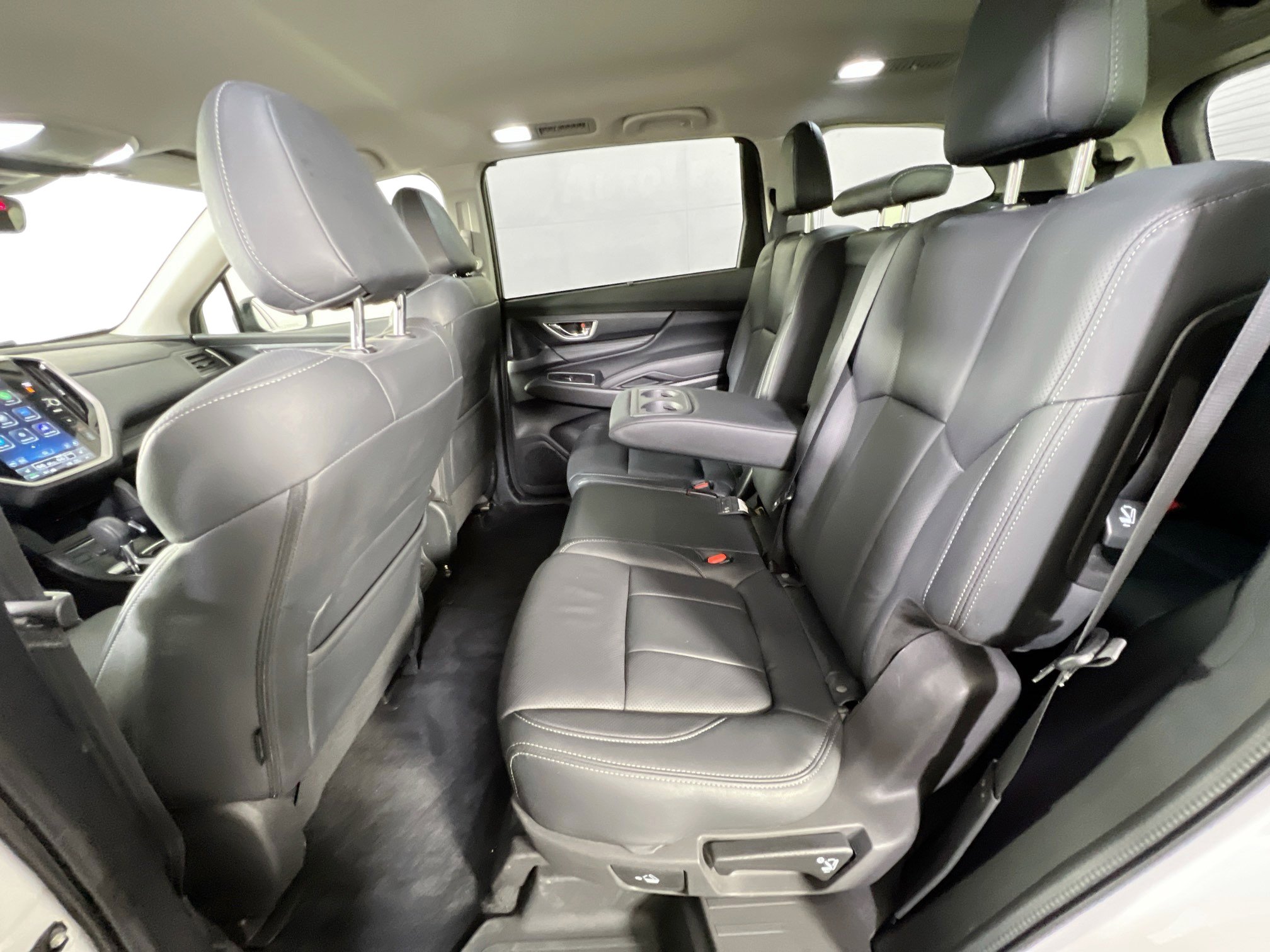 Used 2023 Subaru Ascent Limited image 23