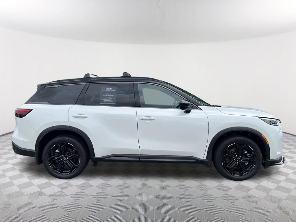 Certified 2026 INFINITI QX60 Sport w/ Dark Cargo Package AWD/4WD image 4