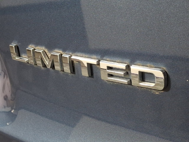 Used 2020 Jeep Cherokee Limited FWD image 32
