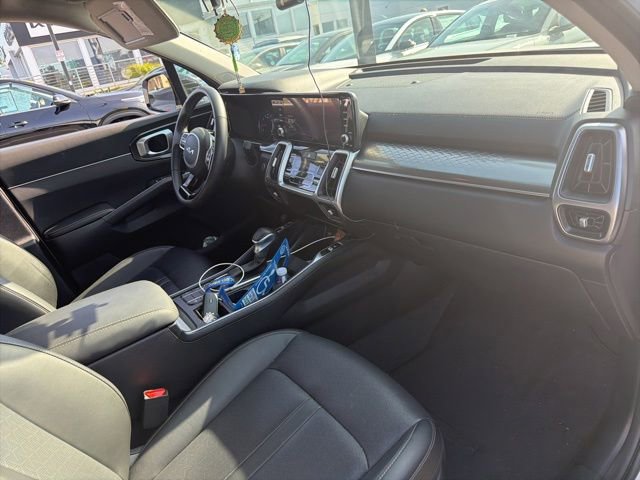 Certified 2023 Kia Sorento S FWD image 11