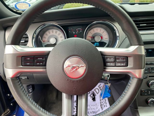 Used 2012 Ford Mustang GT Premium w/ HID Headlamps & Security Pkg image 20