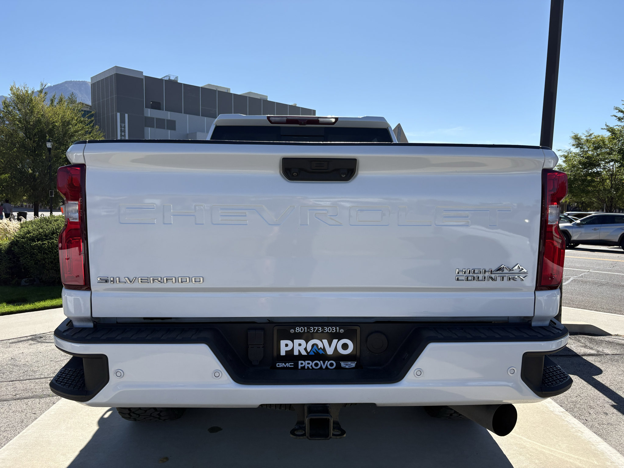 Used 2022 Chevrolet Silverado 3500 High Country AWD/4WD image 7