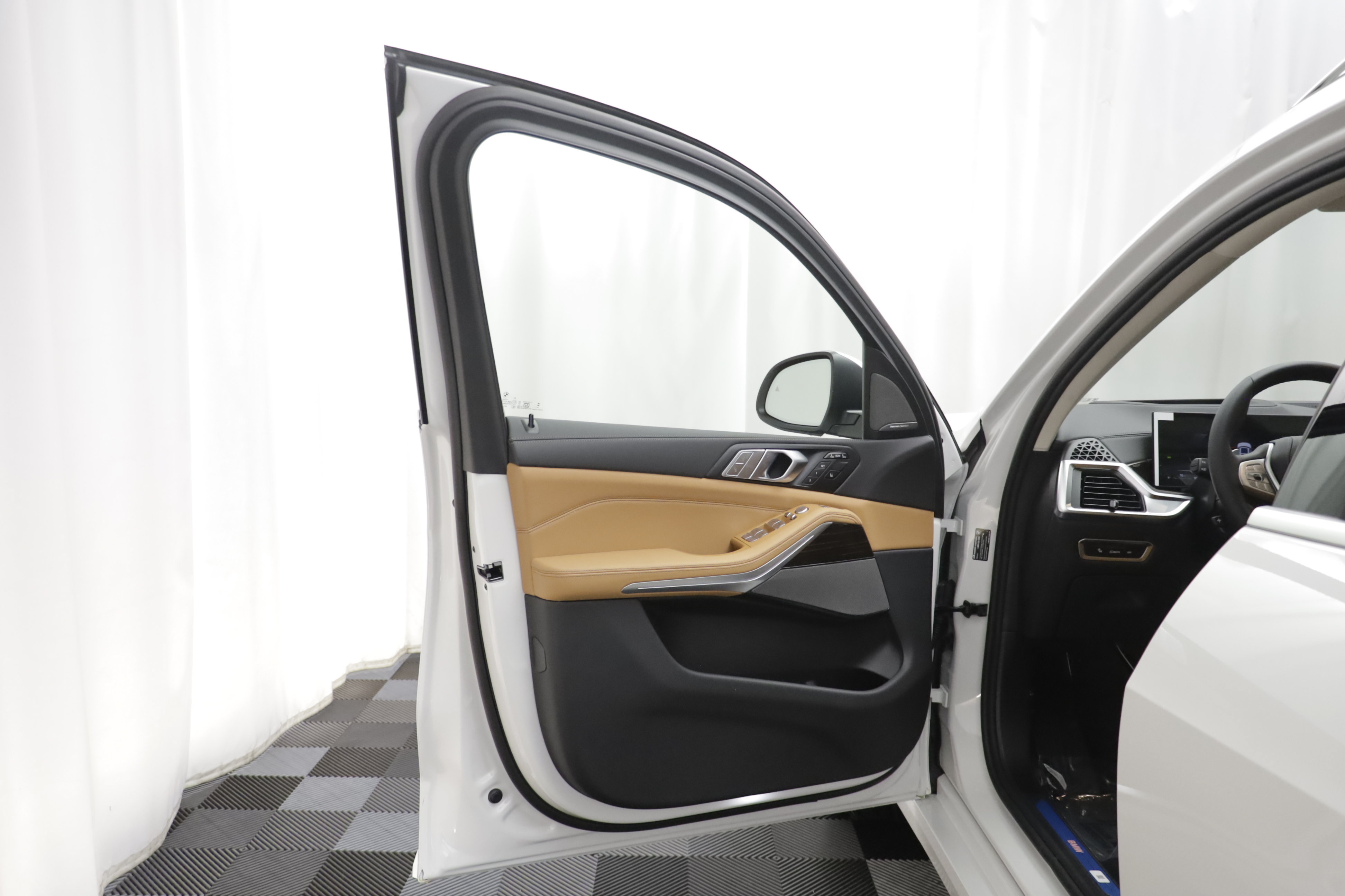 New 2027 BMW X7 xDrive40i AWD/4WD image 5