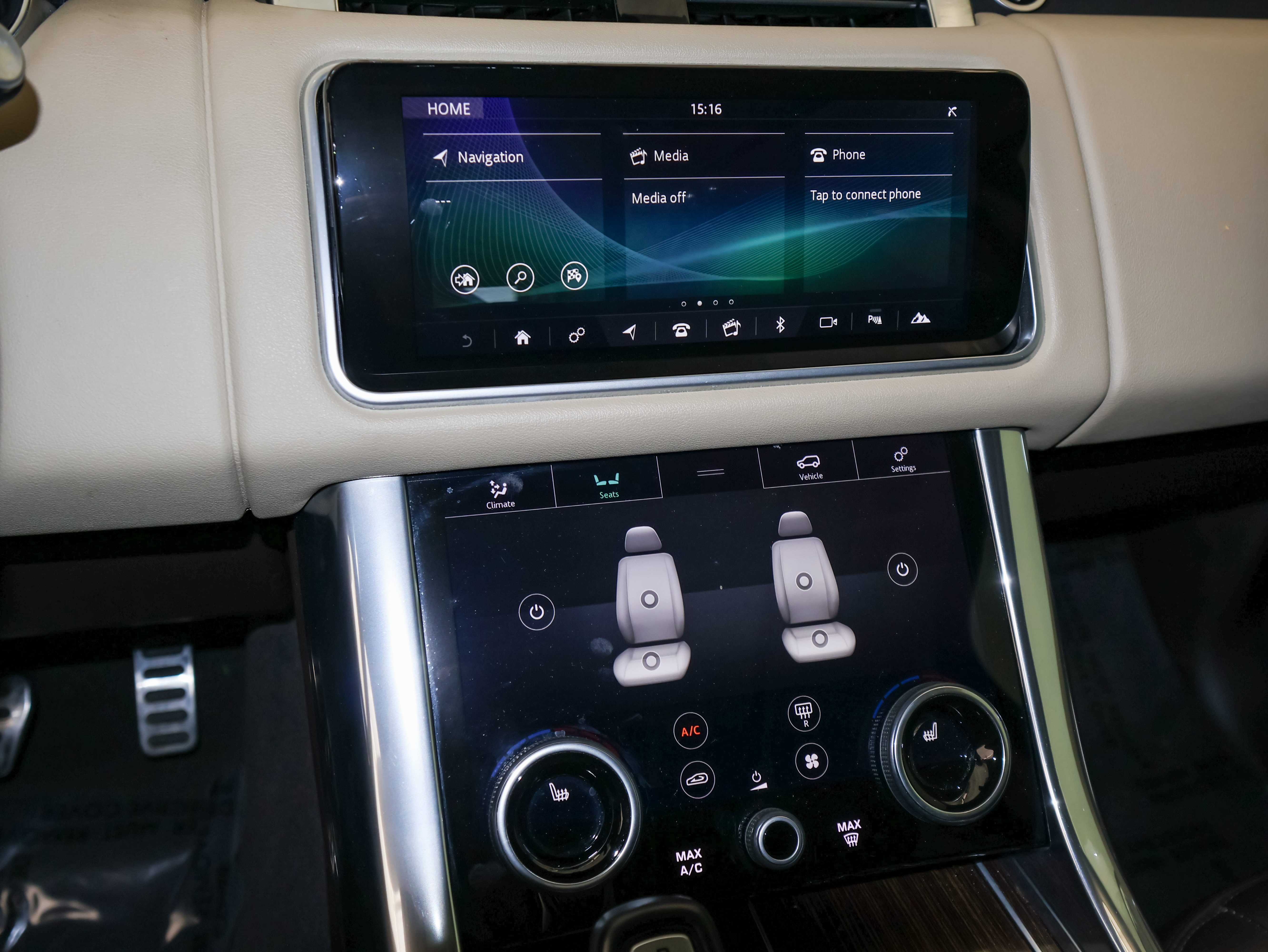 Used 2020 Land Rover Range Rover Sport HSE image 31