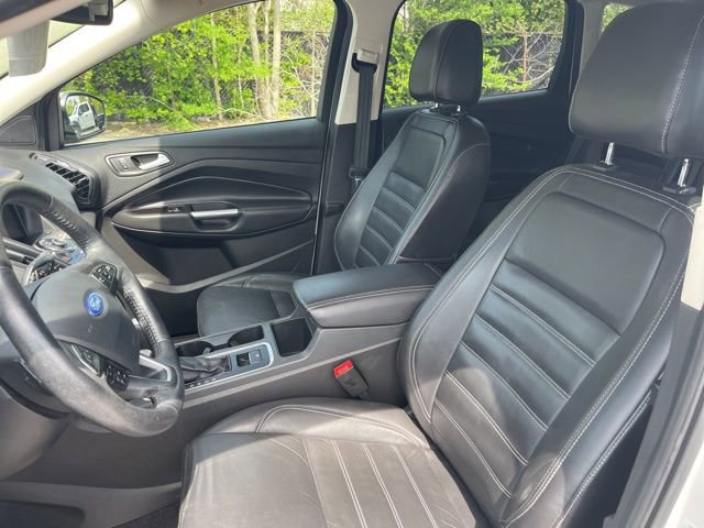 Used 2017 Ford Escape Titanium image 13