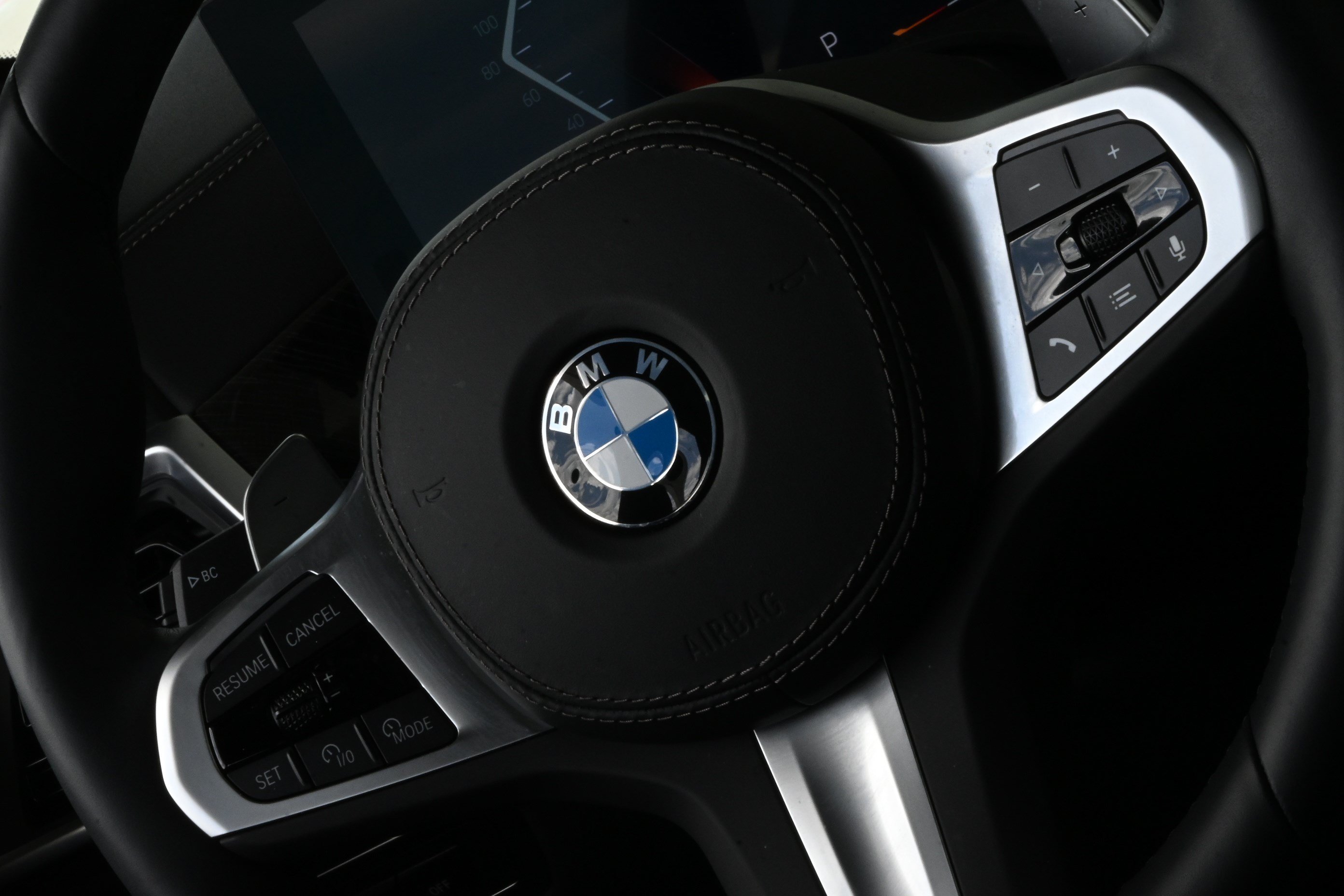 Used 2026 BMW X7 xDrive40i w/ M Sport Package AWD/4WD image 22