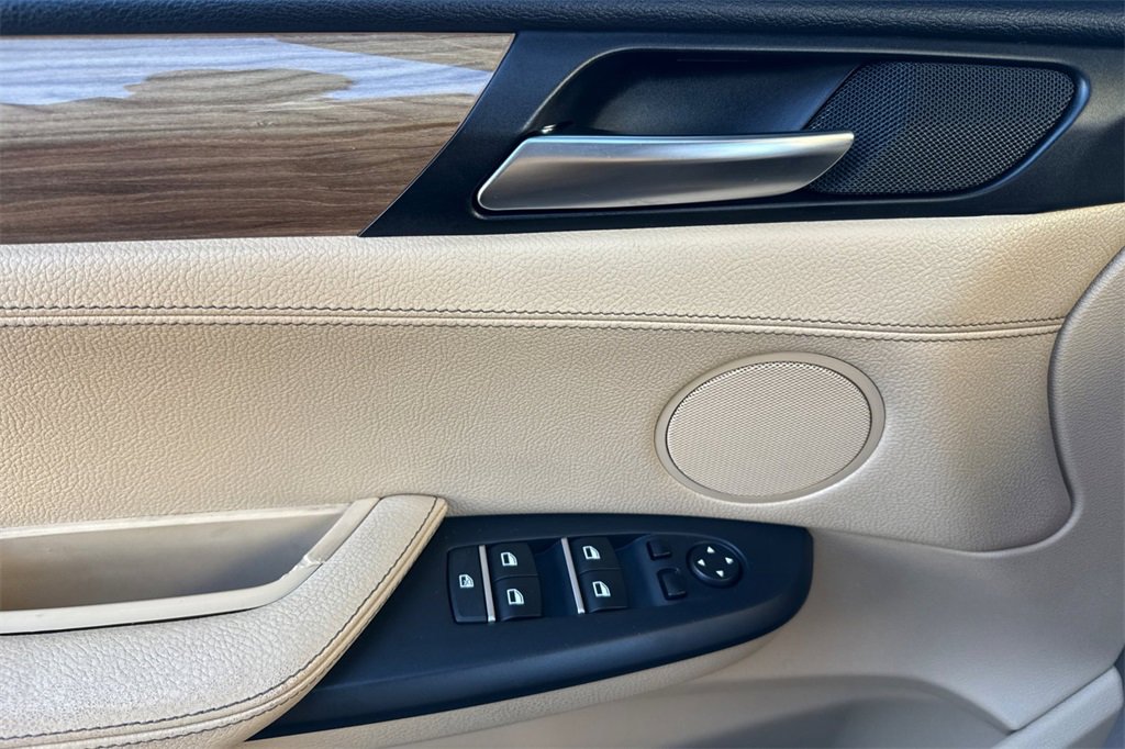 Used 2013 BMW X3 xDrive28i image 11