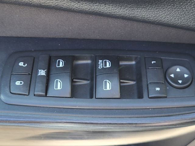 Used 2017 Jeep Cherokee Sport w/ Trailer Tow Group AWD/4WD image 8