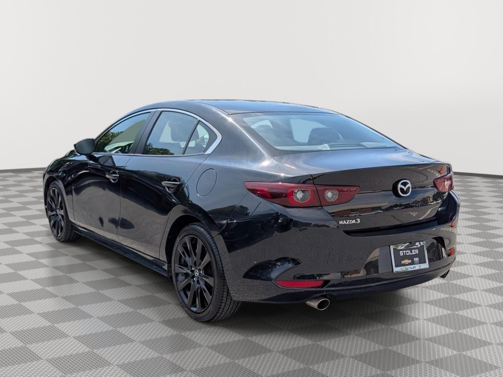 Used 2024 MAZDA MAZDA3 s FWD image 3