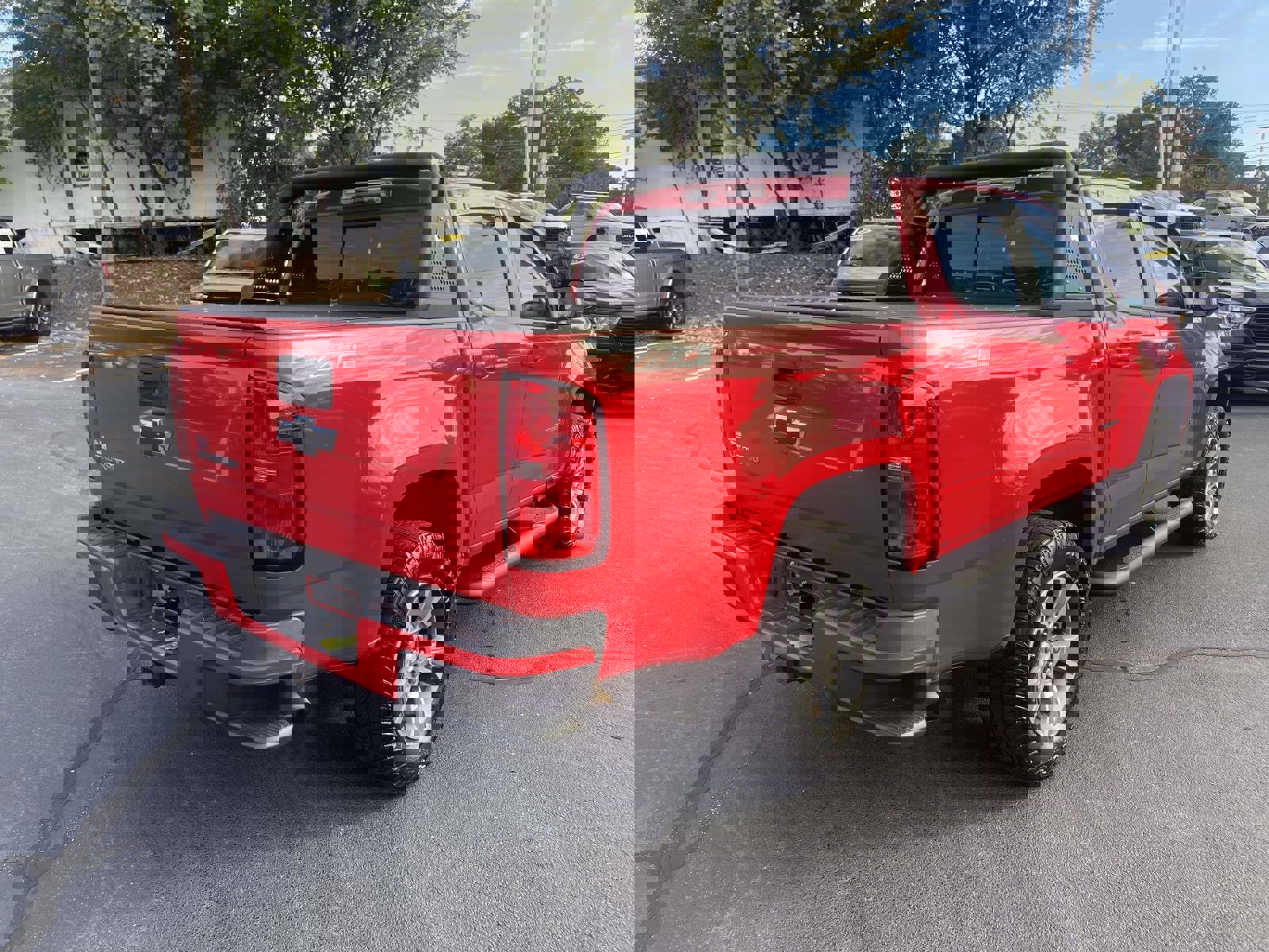 Used 2016 Chevrolet Colorado Z71 image 9