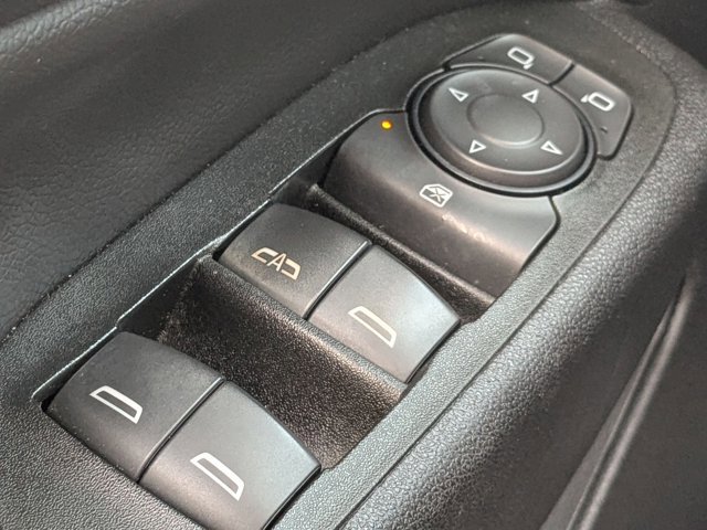 Used 2022 Chevrolet Equinox LT image 13